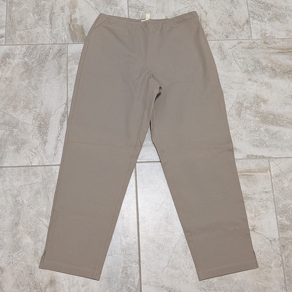 EILEEN FISHER khaki microtwill tapered pants M
